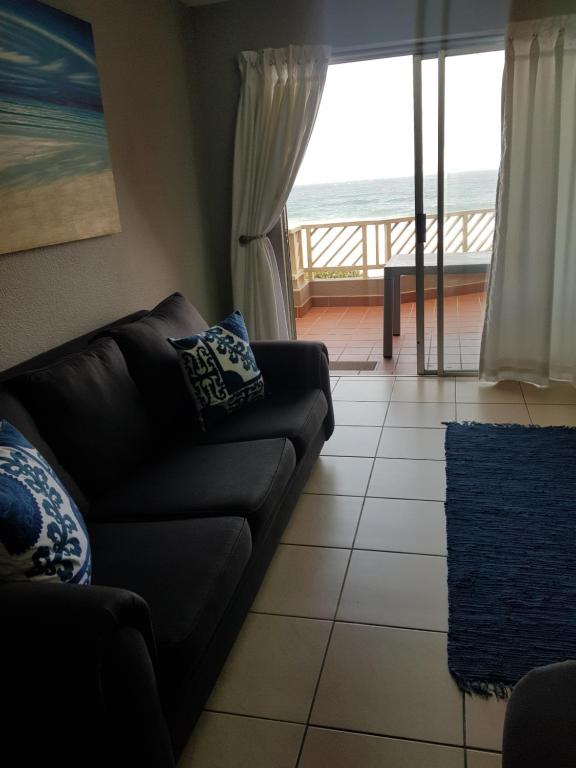 17 Isikhulu Holiday Apartment room 2