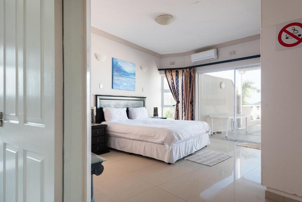 4 La Rocella room 3
