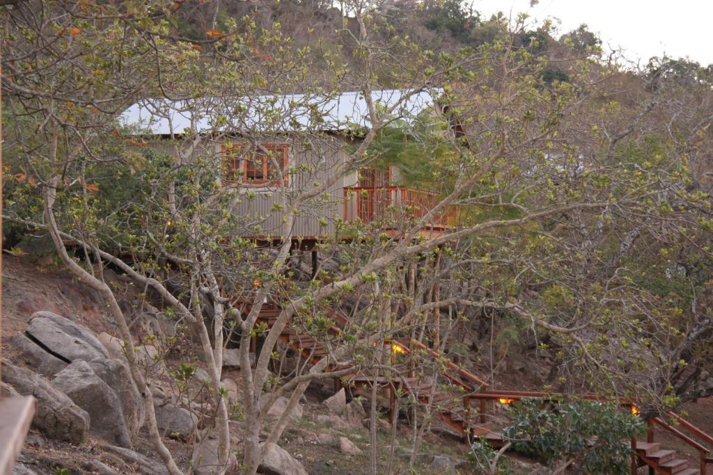 5th Seasons Guesthouse room 6