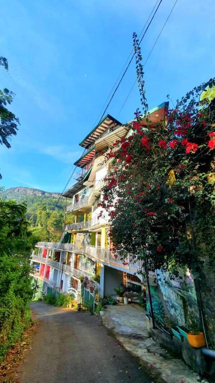 Achinika Holiday Inn room 4