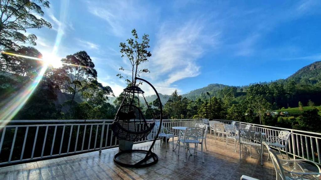 Achinika Holiday Inn room 5