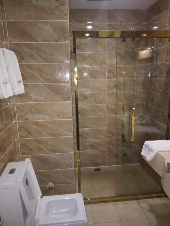 Adig Suites room 4