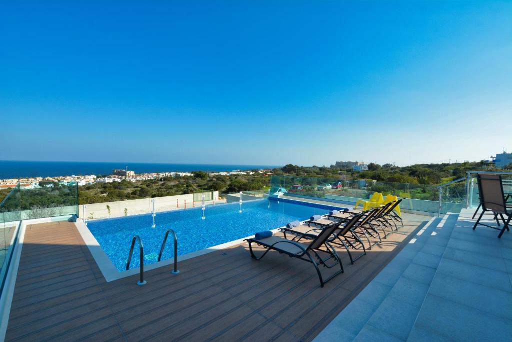 Aetopetra Luxury Villa room 5