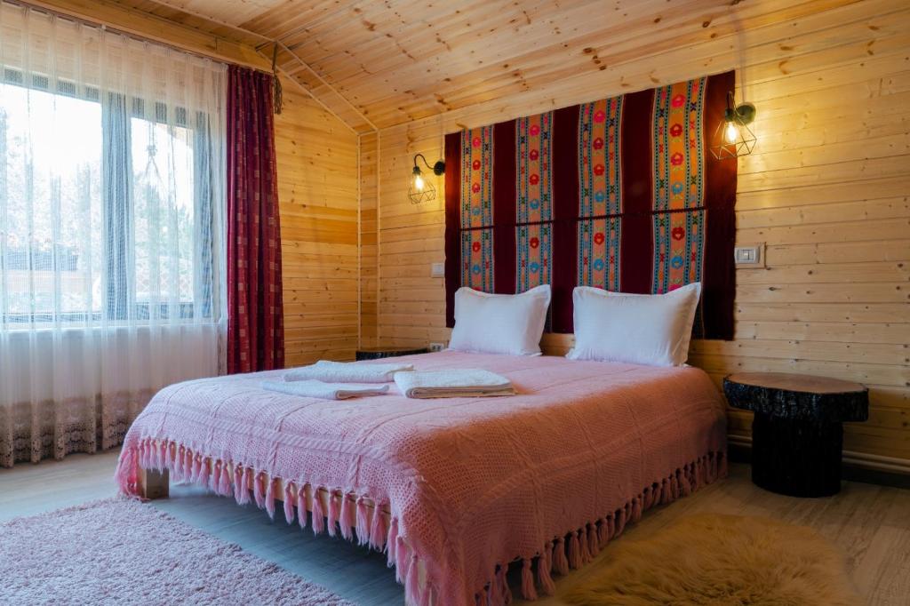 Agropensiunea Nemira room 4