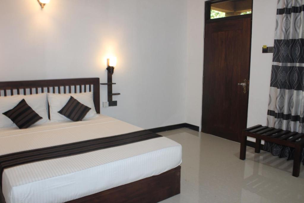 Ali Adi Lodge room 3