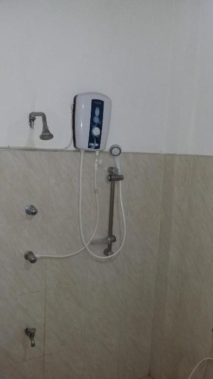 Ameesha Guesthouse room 5