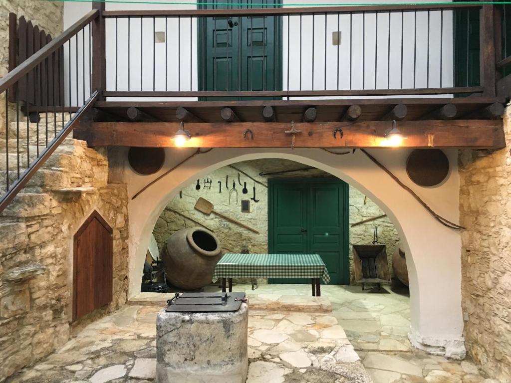 Anefani House room 3