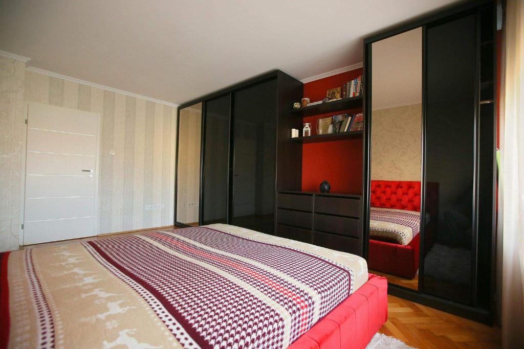 Apartament Marc Oradea room 1