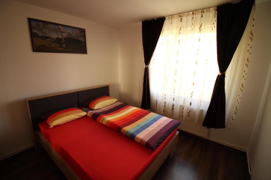 Apartament Orion room 4