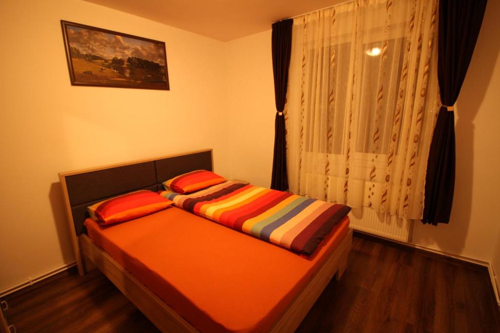 Apartament Orion room 6