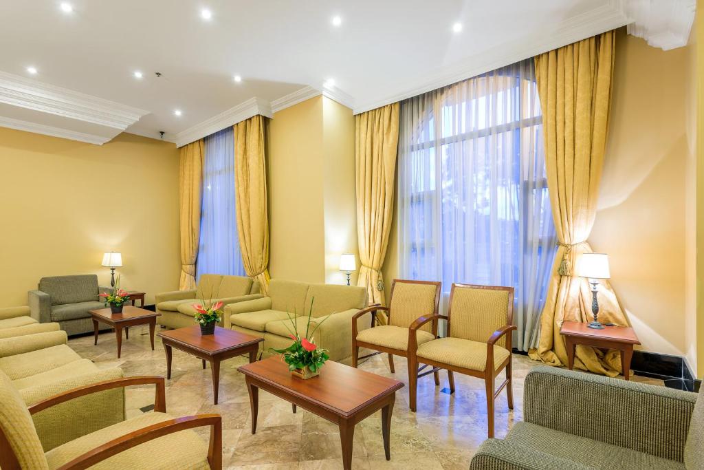Apartamentos Dann room 2