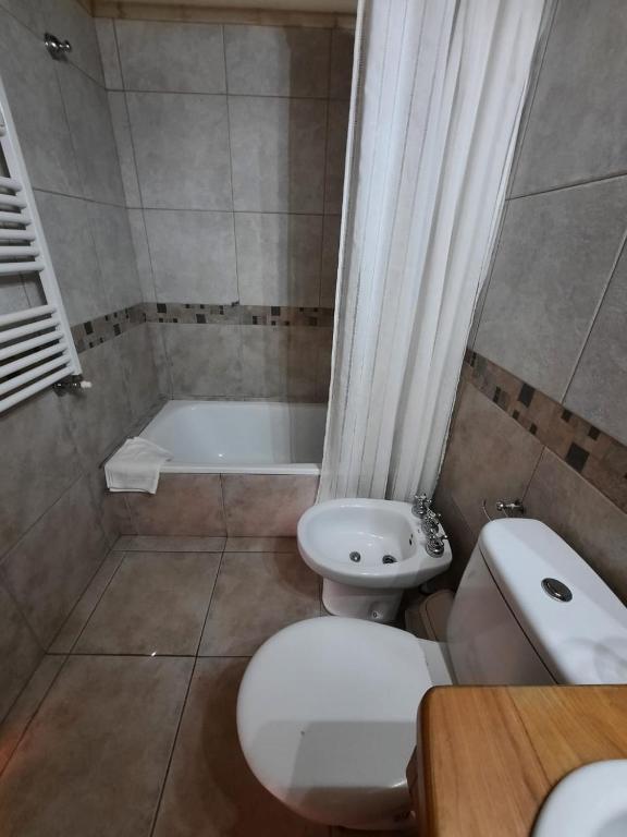 Apart del Muelle room 4