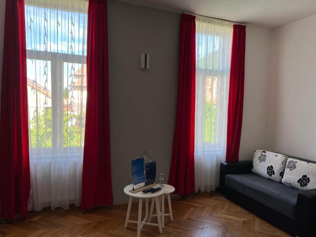Aparthotel Marius - Schei Apartament 2 room 2
