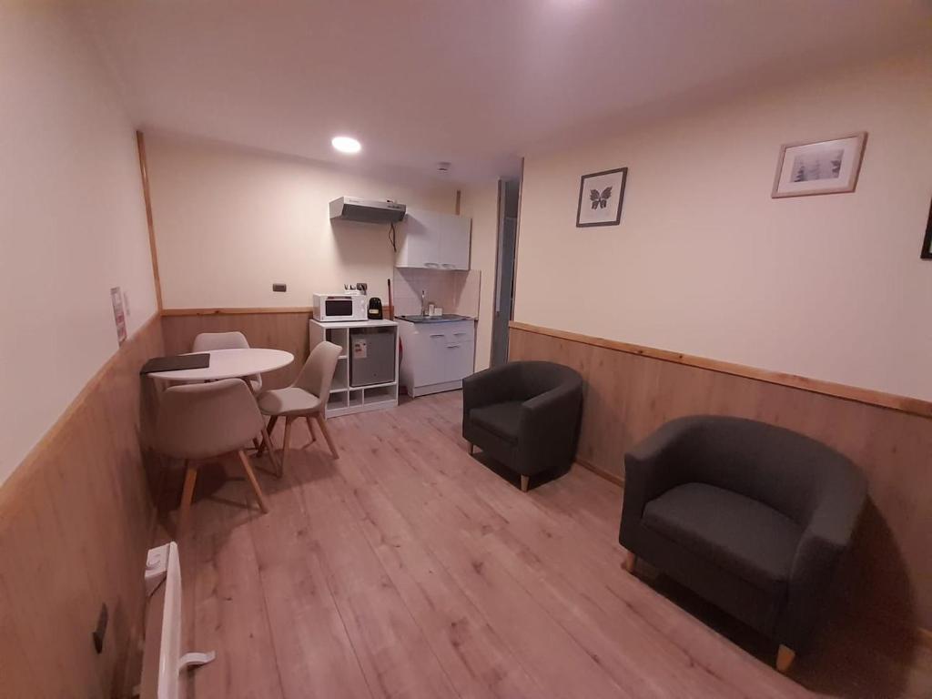 APART HOTEL SUVERAL room 4