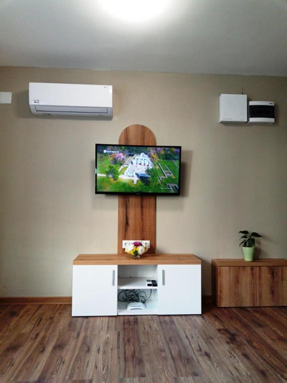 Студио 55 room 6