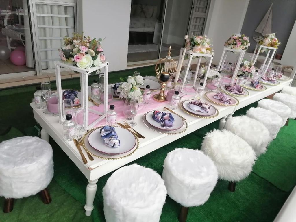 Aqua 180 Apartments room 4