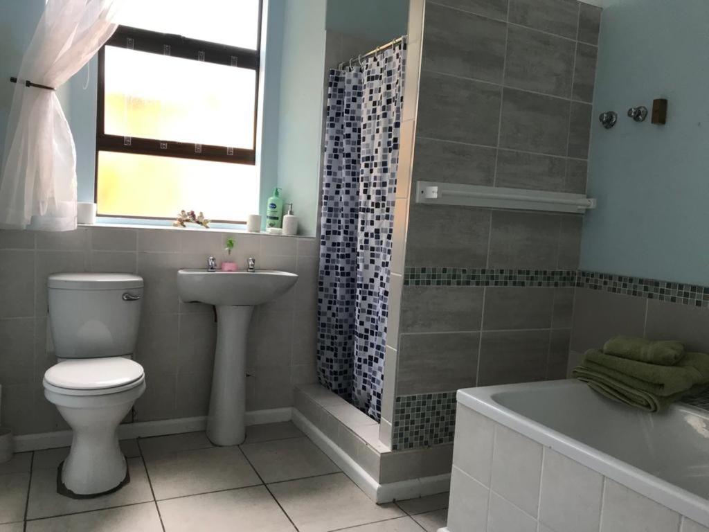 Arnheim Guesthouse room 5