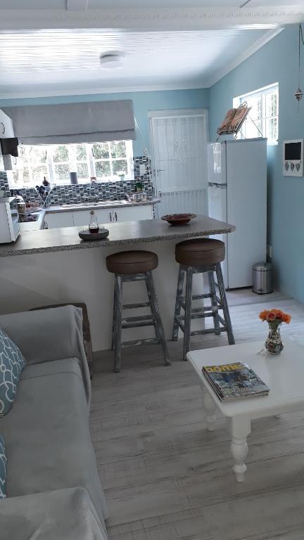 A Thyme And Plaice room 6