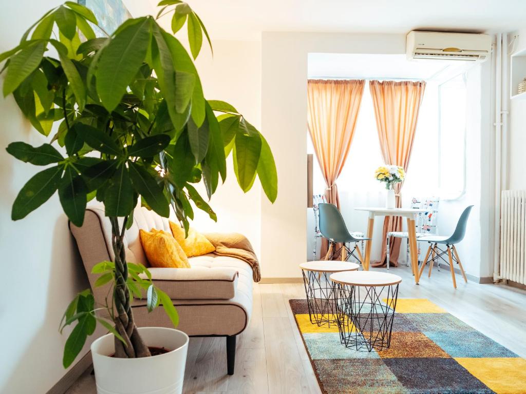 Balcescu Stylish Ultracentral Apartment room 4