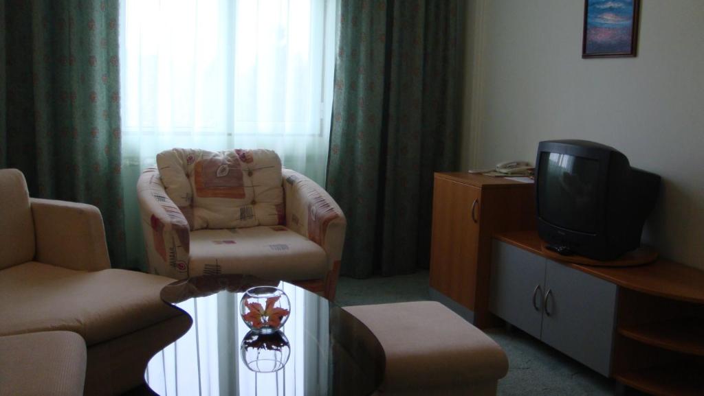Balneohotel Lyulyatsi room 6