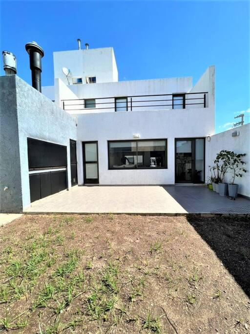 Barrio Claros del Bosque room 1