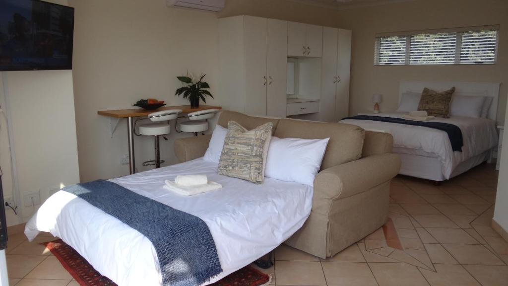 Bay View room 5