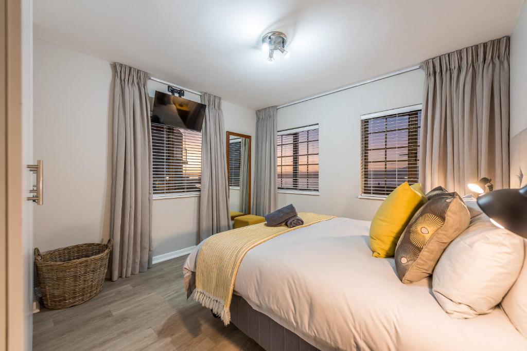 Beacon Wharf room 2