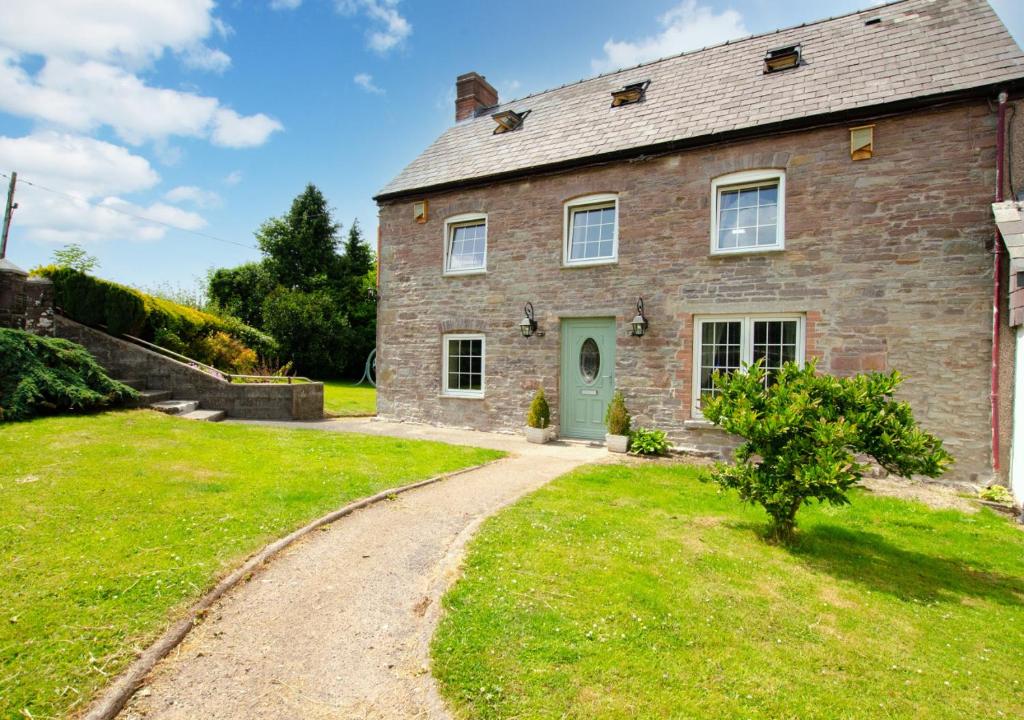 Bedlwyncoch Farmhouse room 1