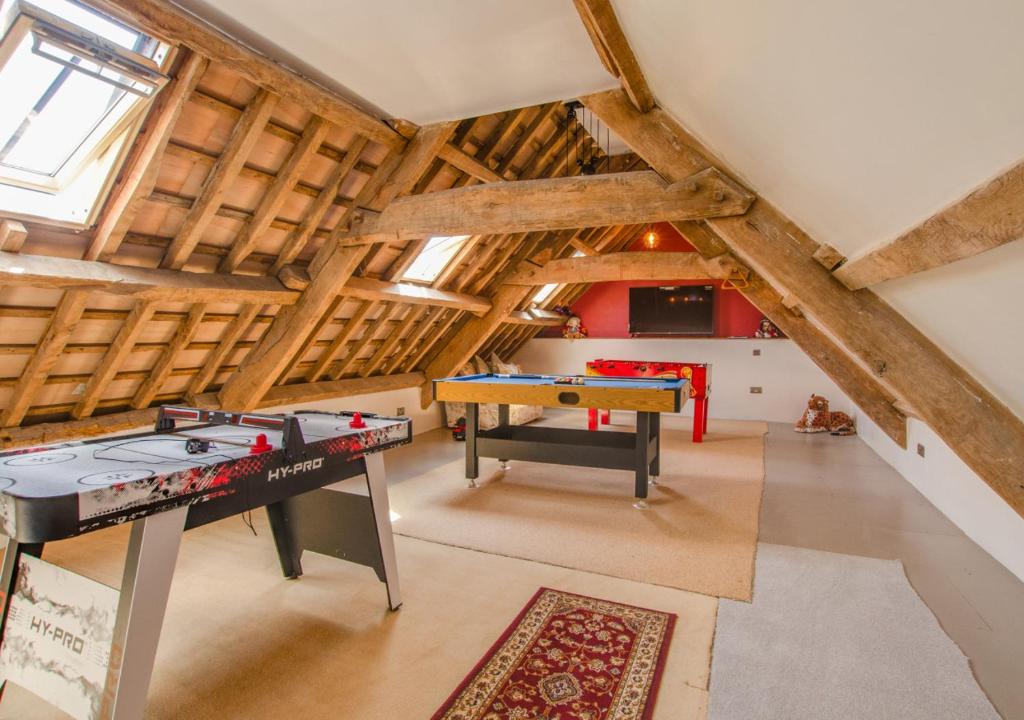 Bedlwyncoch Farmhouse room 5