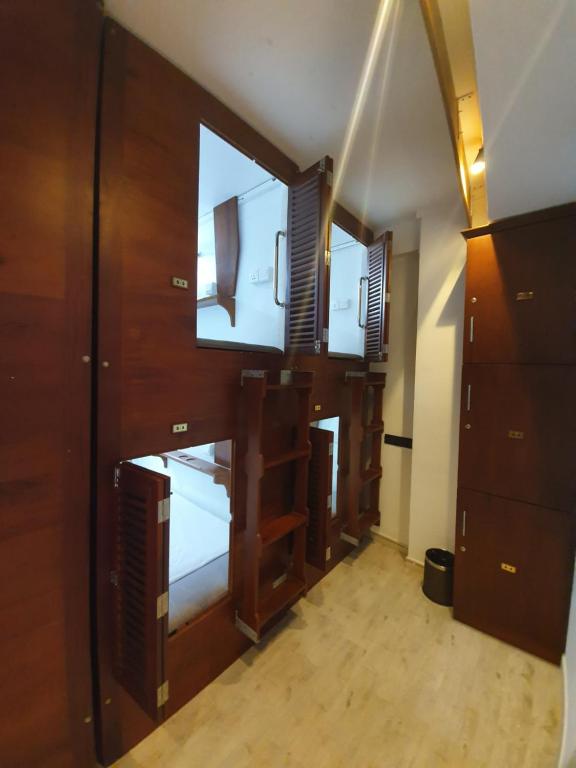 Bed Station 210 room 3