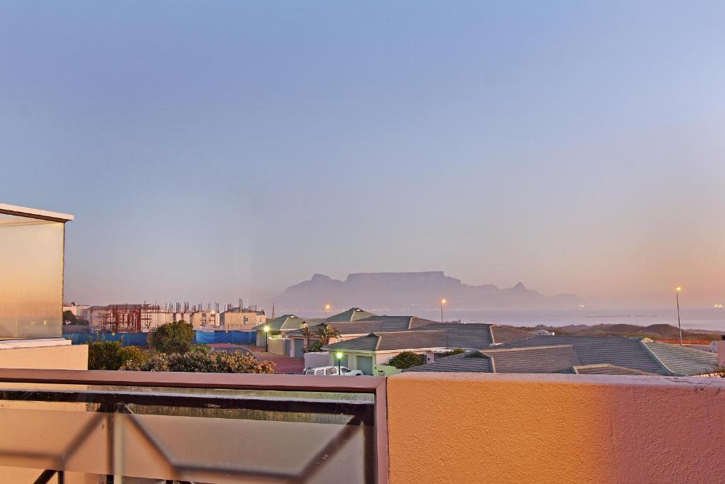 Big Bay Beach Club room 1