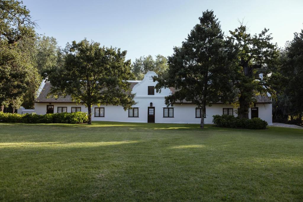 Blaauwklippen Manor room 5