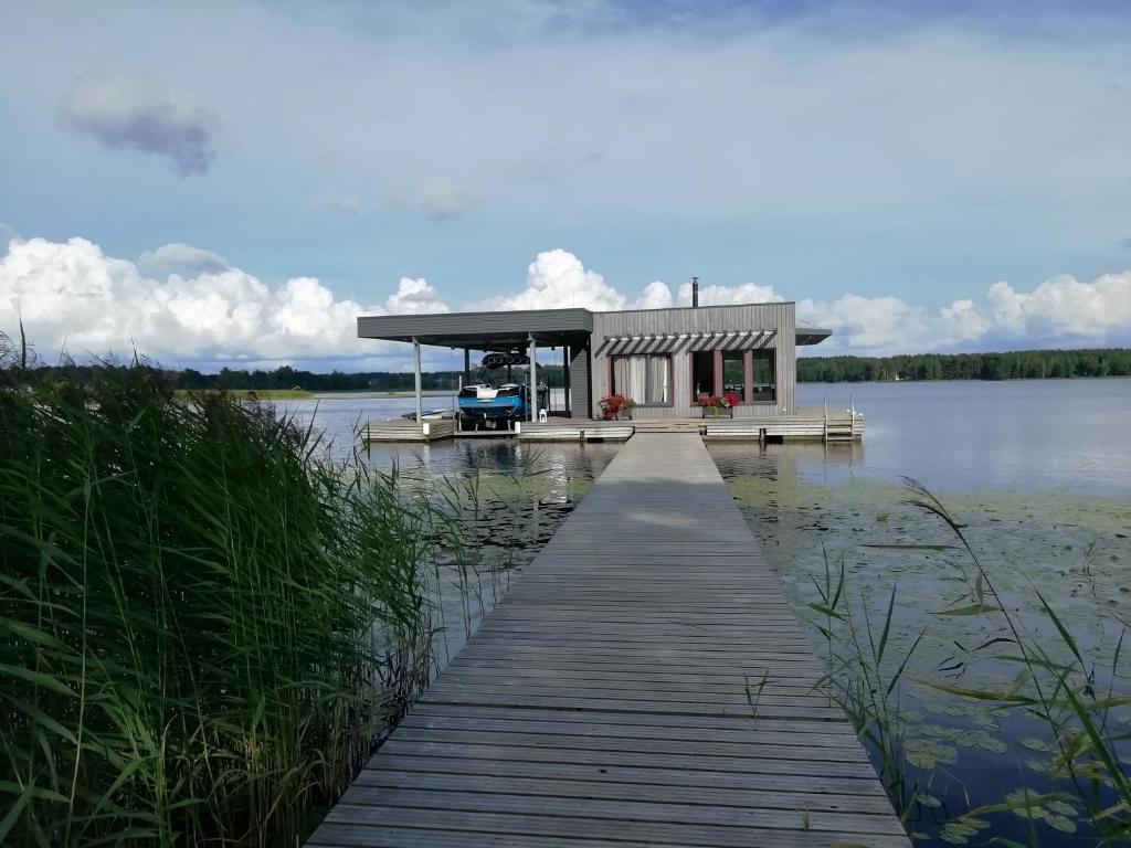 Boat House Baltezers room 5