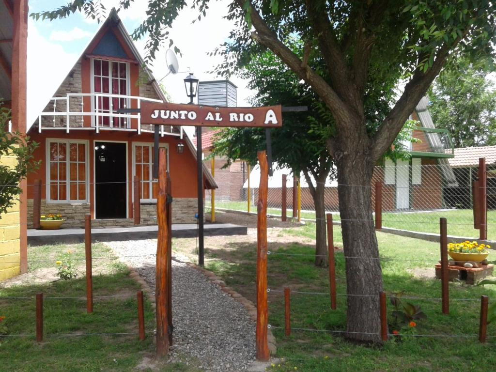 Cabañas Junto al Río room 5