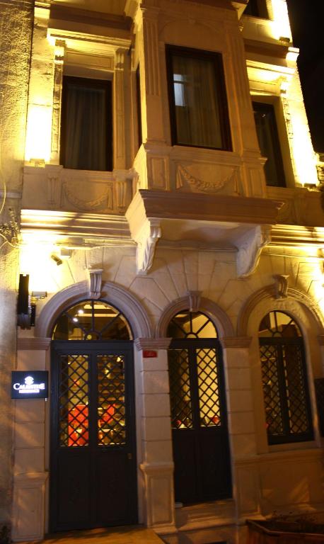 Calanthe Residence room 1