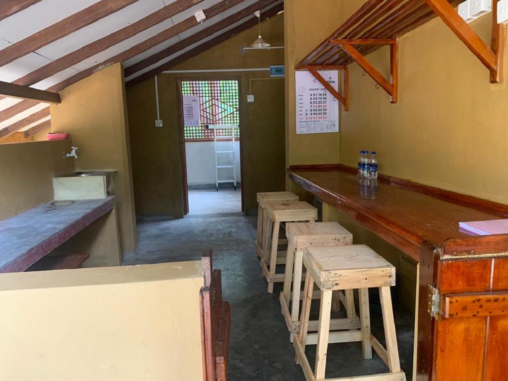 Captain's Cottage at YALA room 6