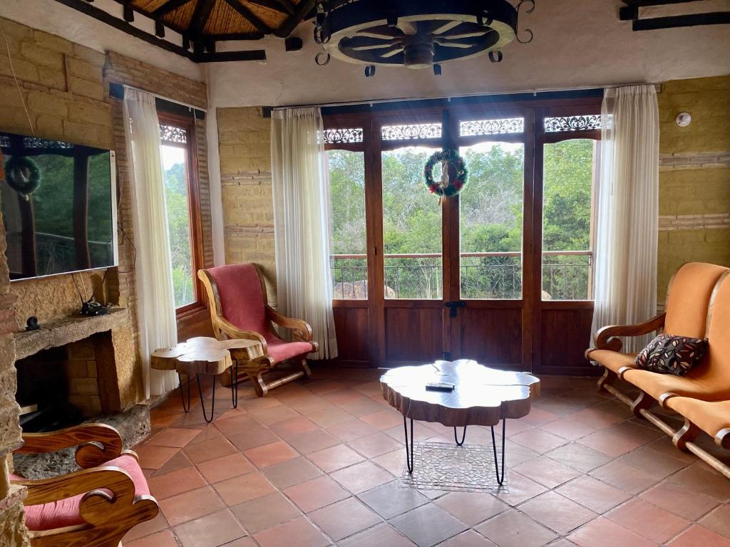 CASA BALCONES DE LA VILLA room 6