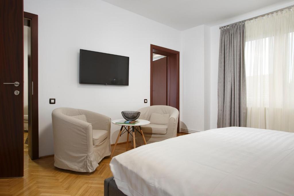 Casa Clementina room 3