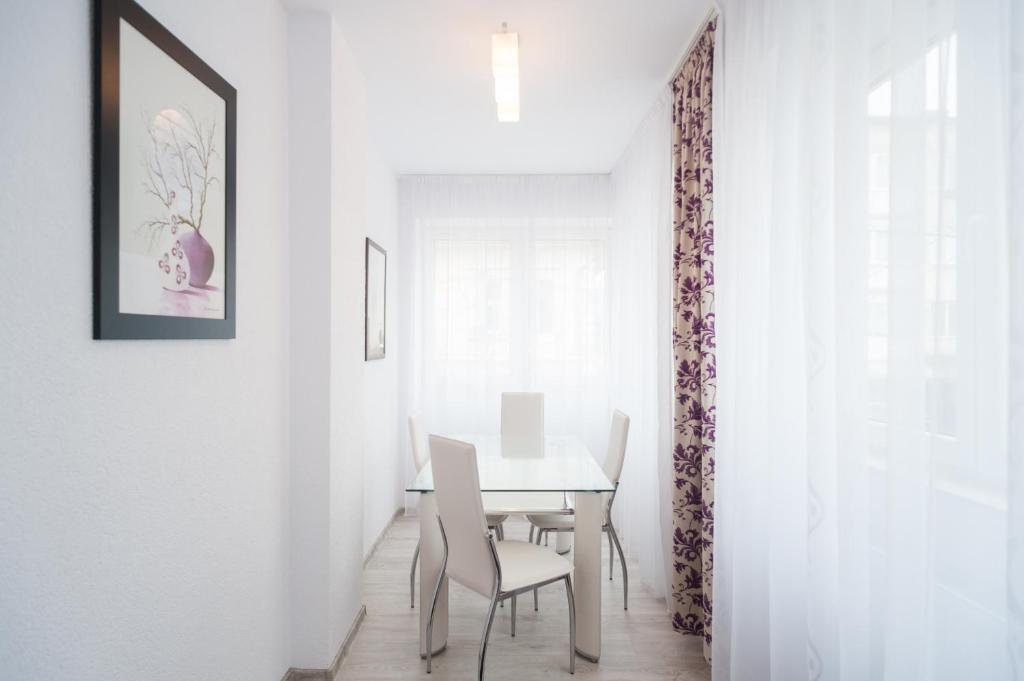 Casa Fermecată room 5