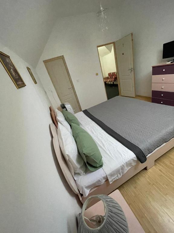 Casa Trandafirilor room 3