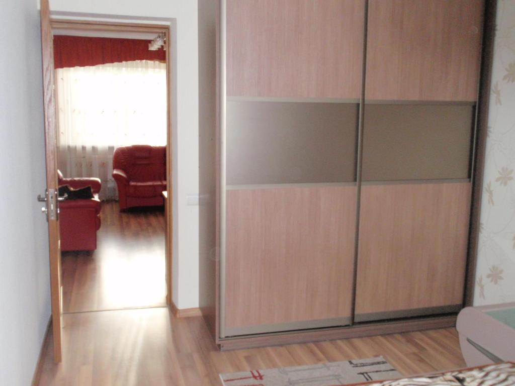 Central Cietokšņa Street Apartment room 2
