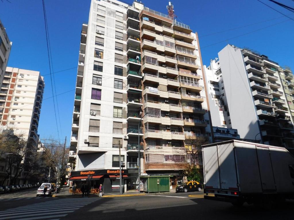 Charlie´s Caballito Town room 2