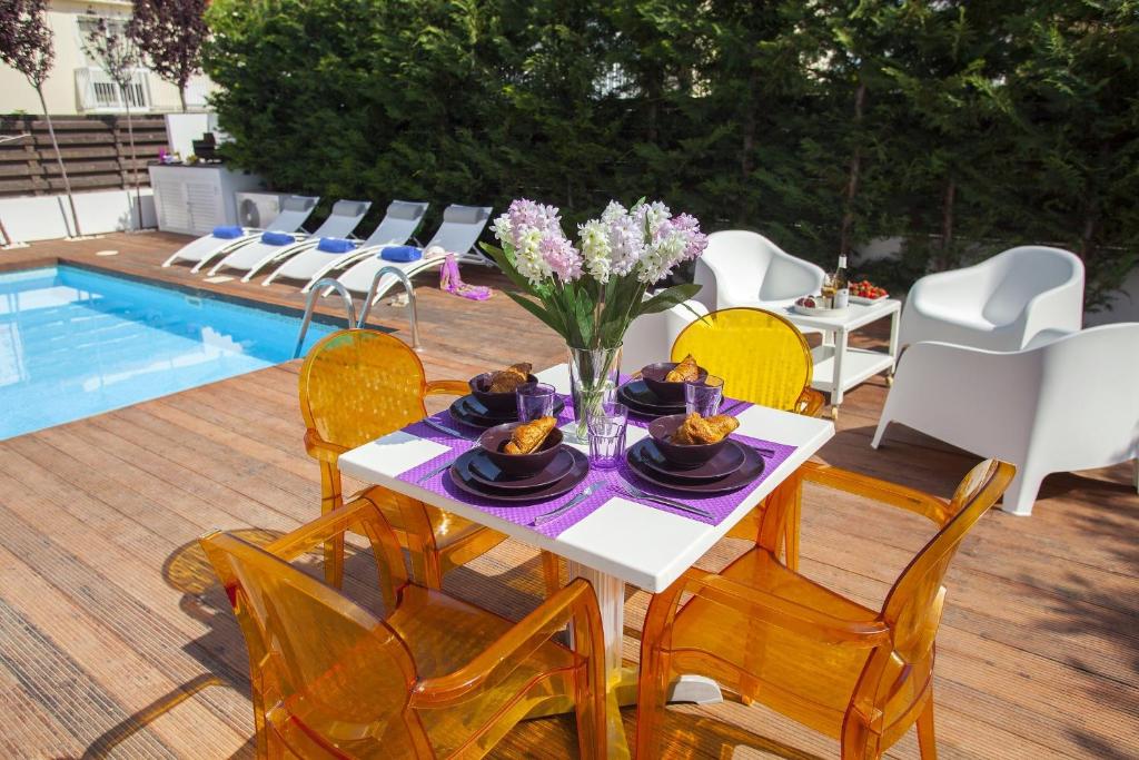 Chateau Blanc room 4