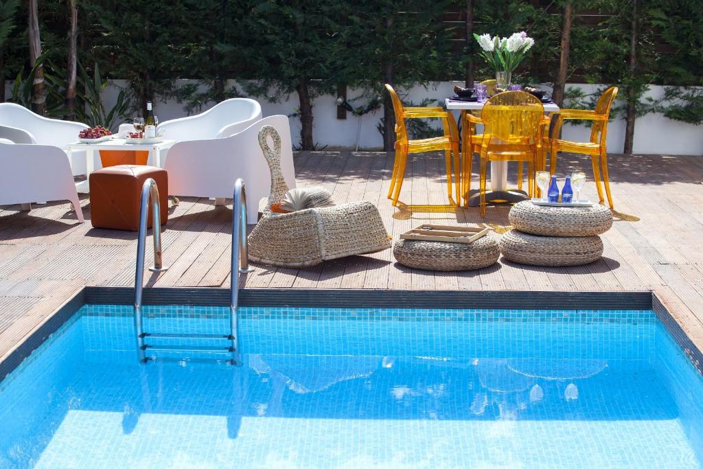 Chateau Blanc room 6