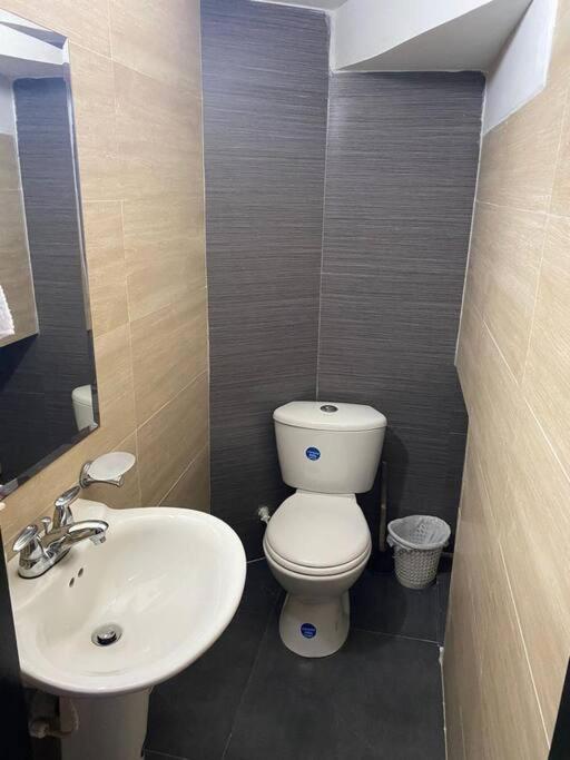 Ciudad del Campo 2 room 5