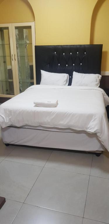 Concord Guest Lodge room 2