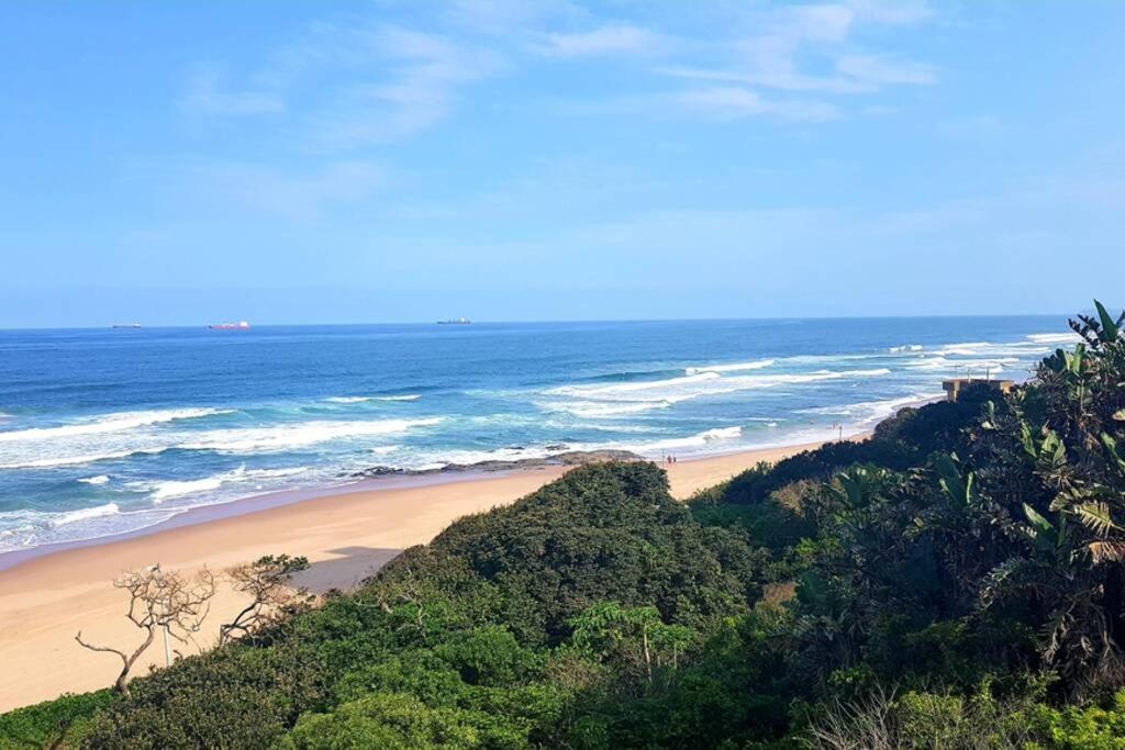 CORMORAN 26 UMHLANGA BEACHFRONT room 4