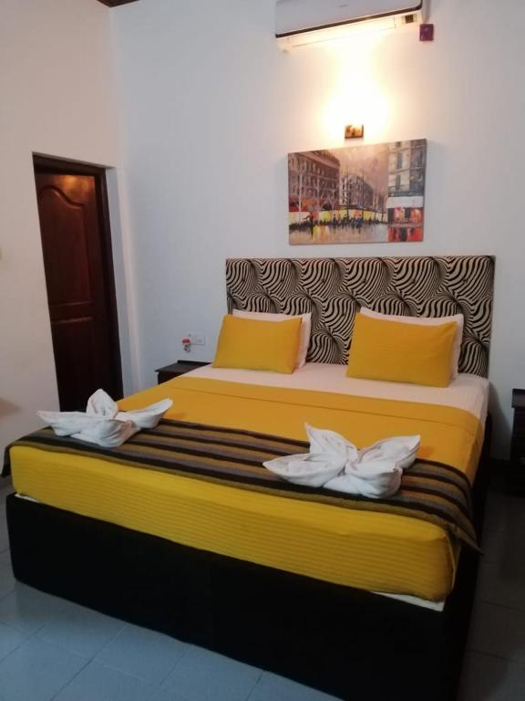 Cozy Inn room 6
