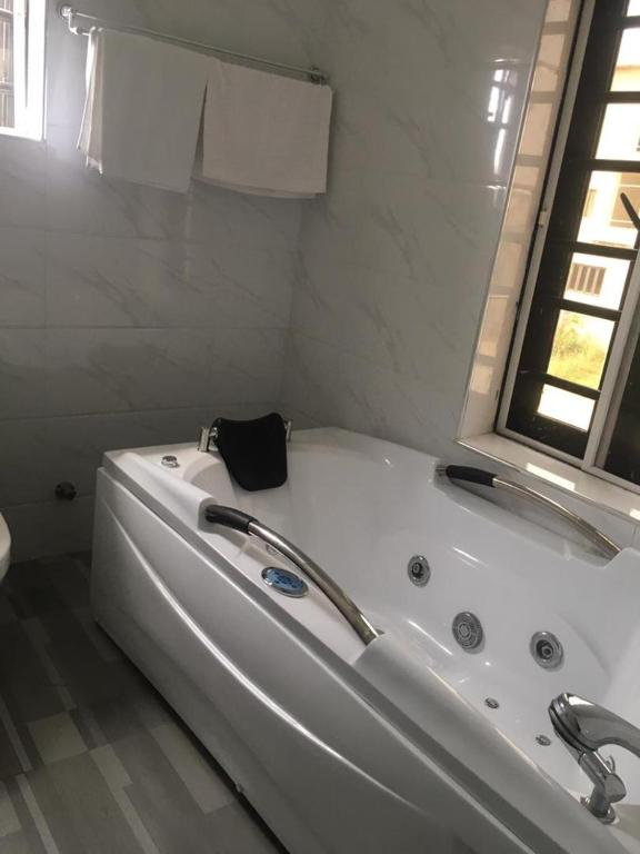 Credence Resorts Aco room 3