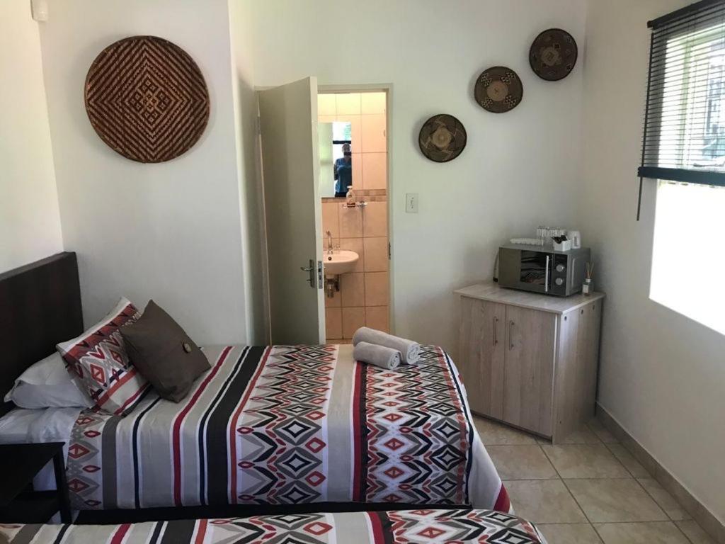 Danamara Holiday House room 4